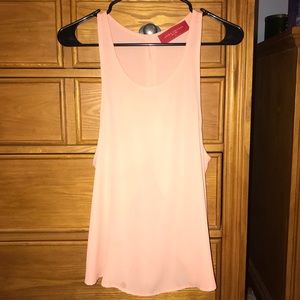 Akita peach tank with back detailing